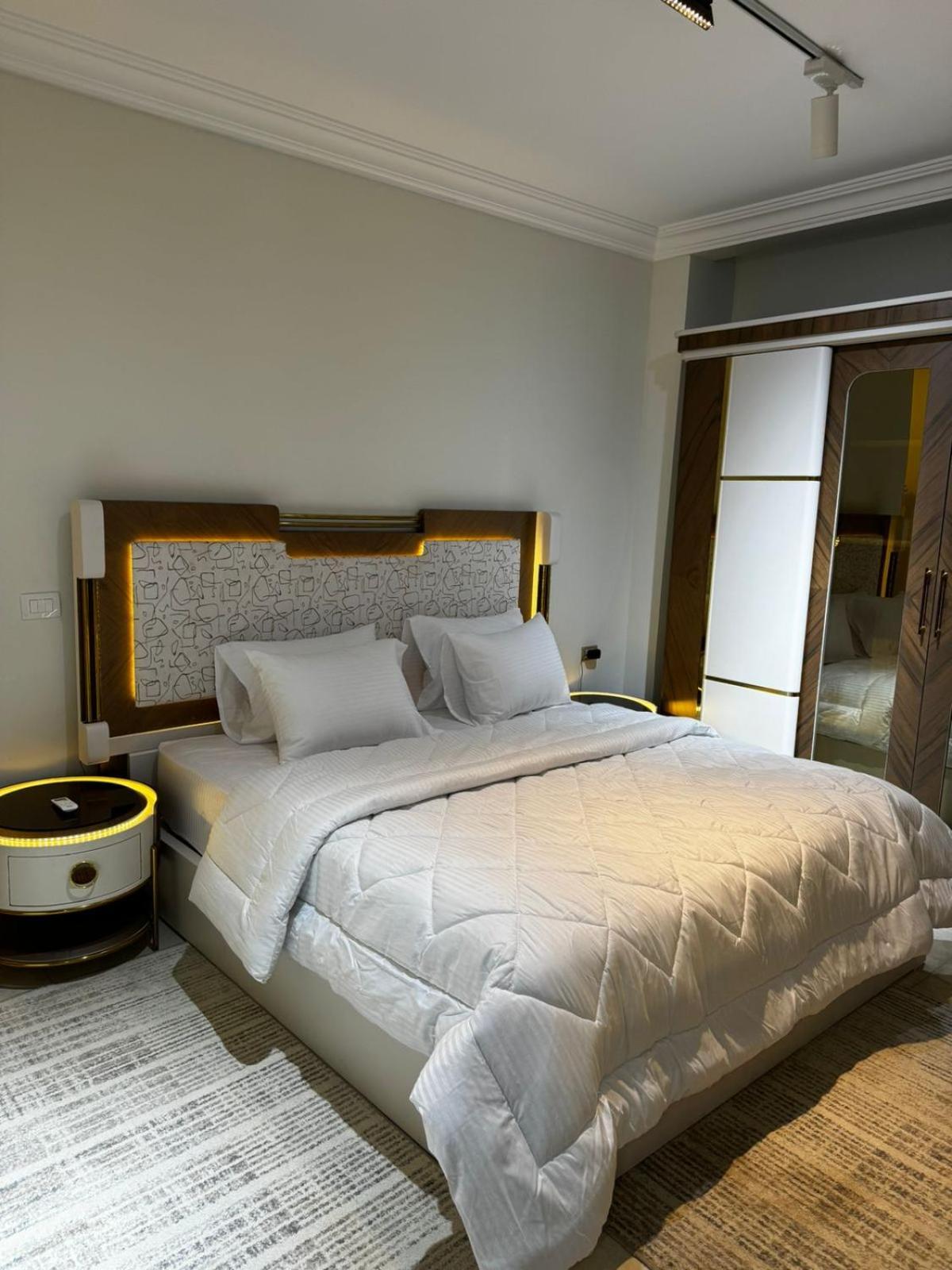 إيجار Luxury Apartment Cairo